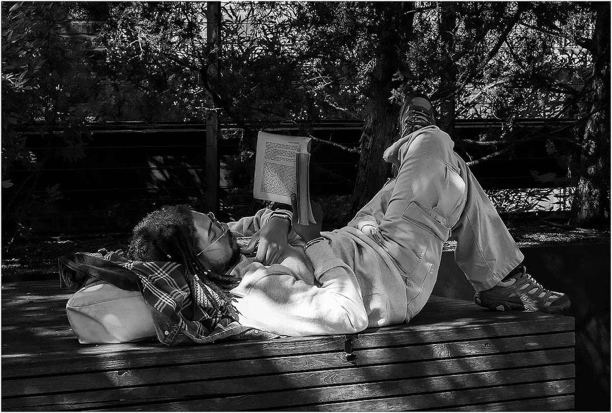Landi Patricia Relaxing on a summer afternoon Pictorial   Class B 20250917